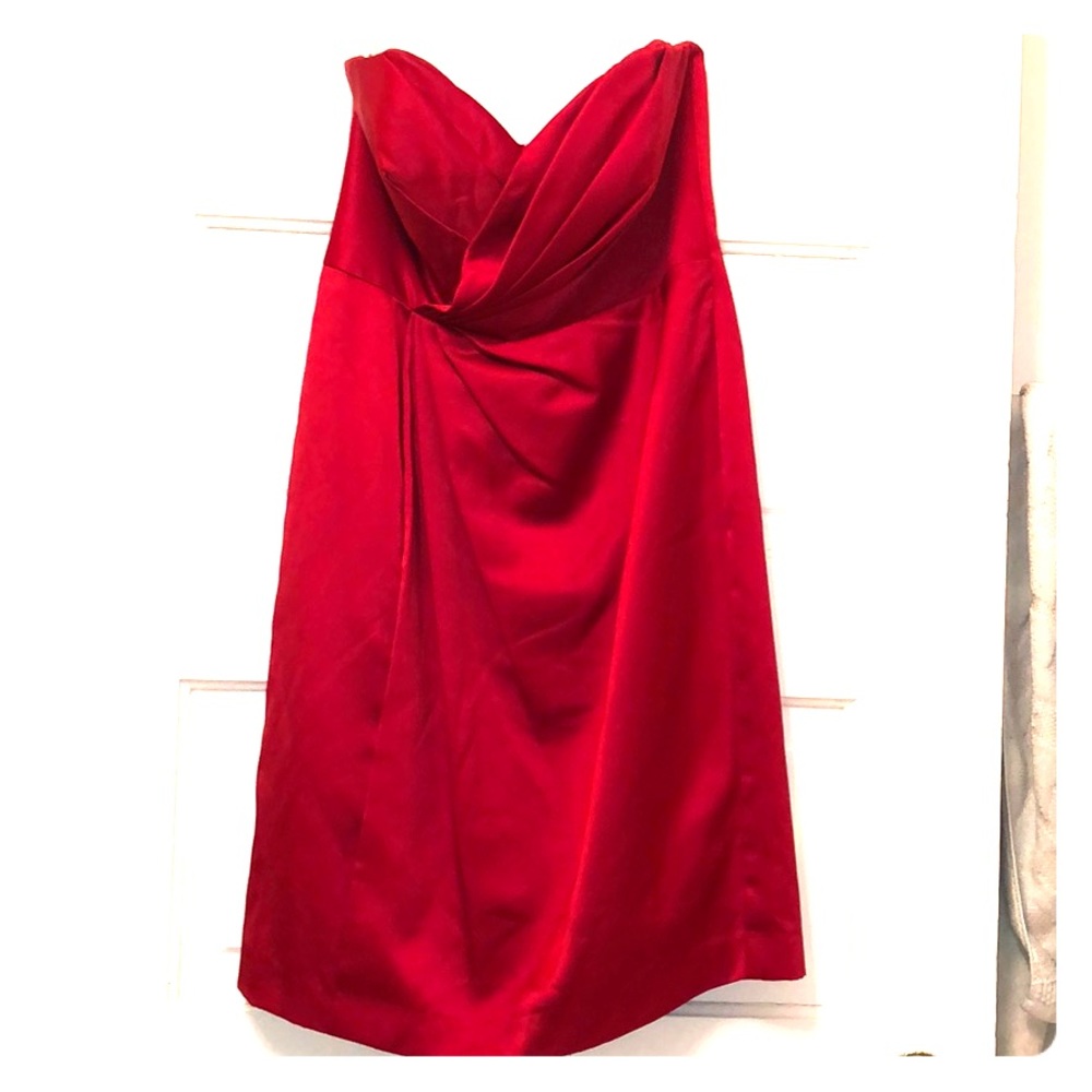 Strapless David’s Bridal Bridesmaid dress